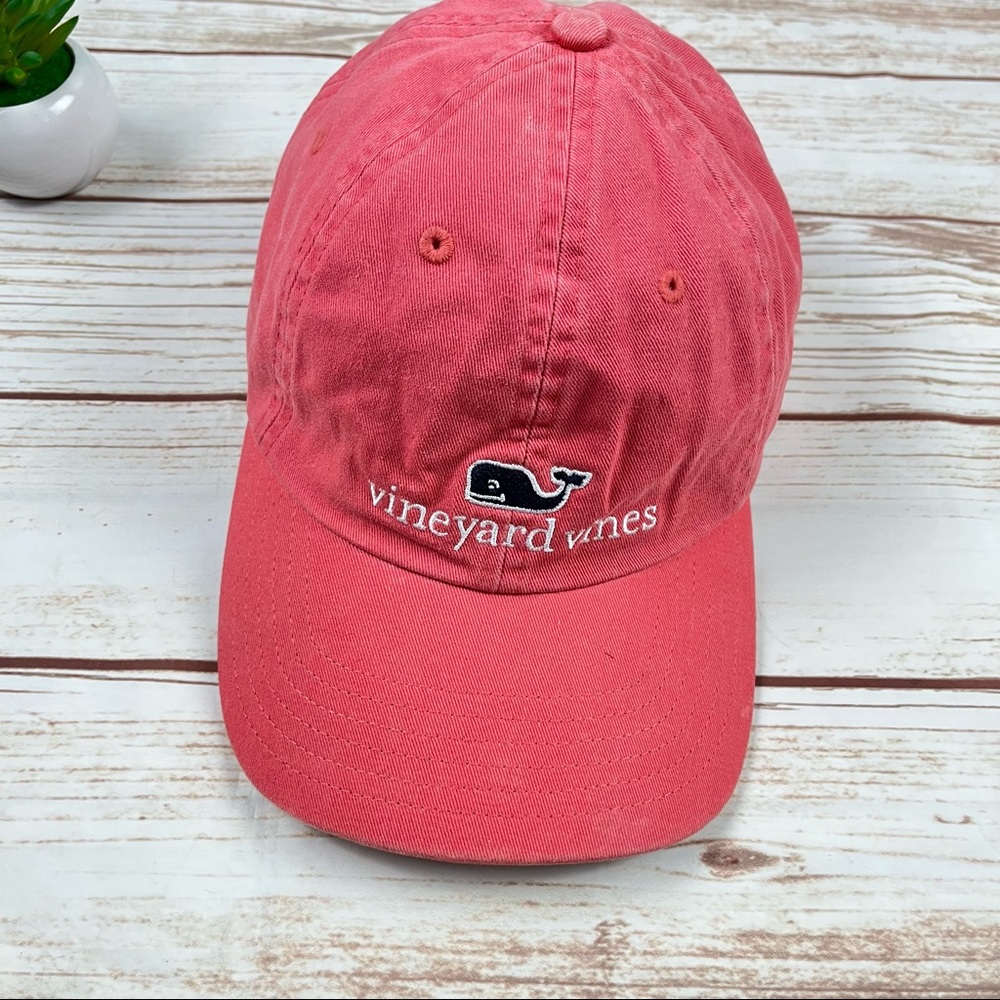 🤍SOLD🤍 Vineyard Vines Logo Unisex Salmon color Adjustable Cotton Cap